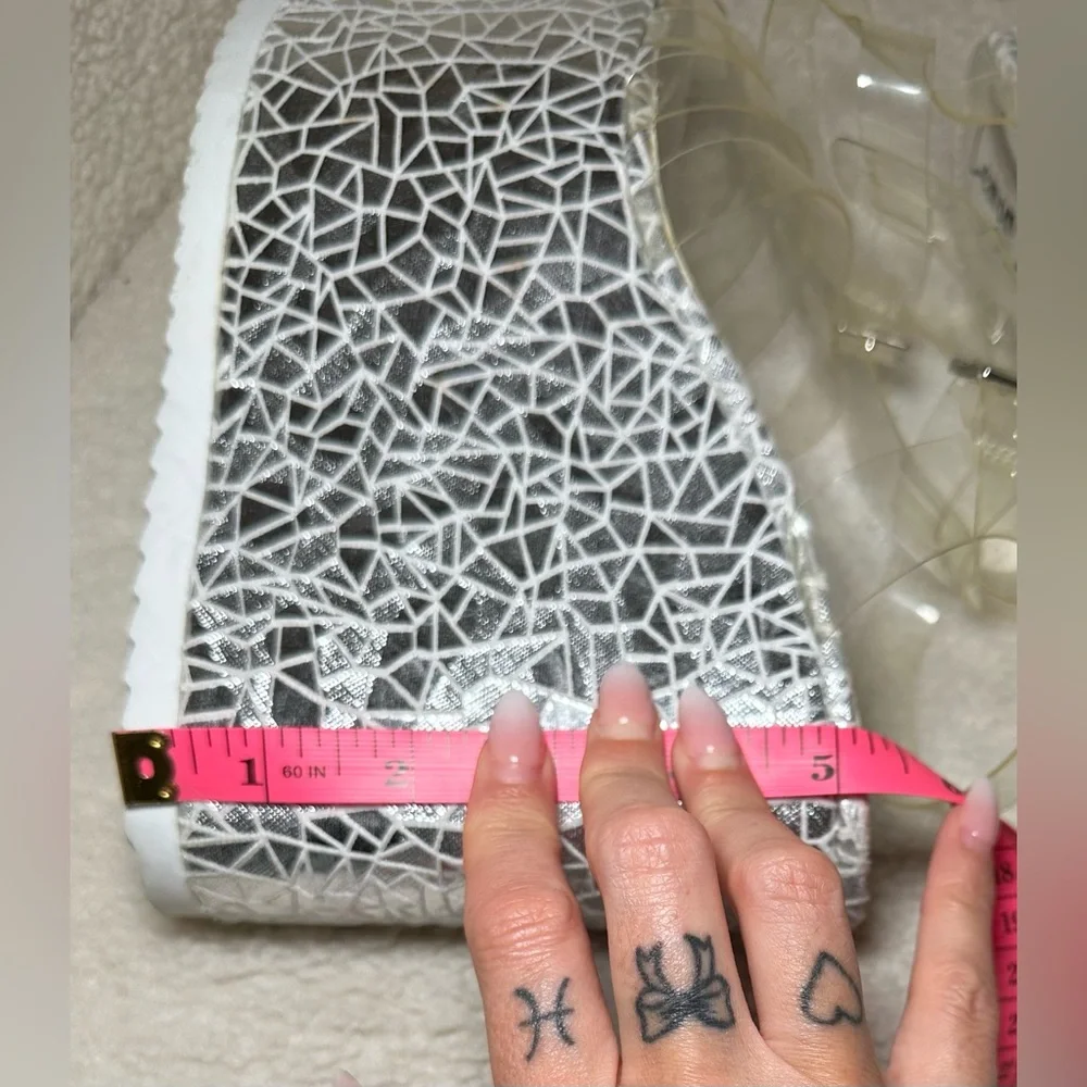 Lemon Drop‎ by Privileged Dolls Kill platform sandals silver white clear 7.5 8